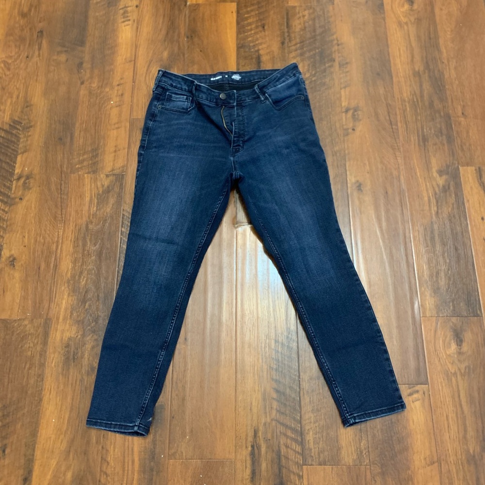 Old Navy Women's Dark Indigo Skinny Jeans 14 short and 37 inches long